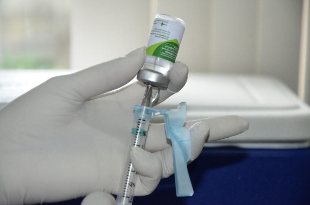 Vacinação-Dia-D-da-Vacinação-Contra-a-Gripe-Nielcem-Fernandes-8-1024x678 Tocantins tem 40% apenas de imunizados após dia D de vacinação contra Influenza