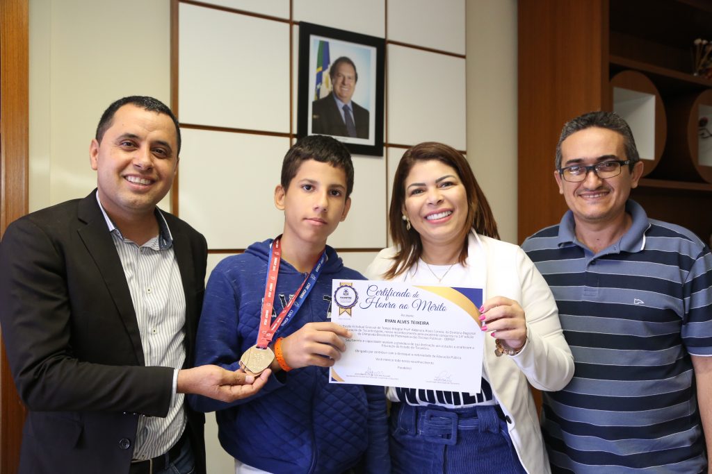 Obmep-2018-Foto-04-1024x683 Estudante da rede estadual de Tocantinópolis conquista única medalha de ouro do Tocantins na Obmep 2018