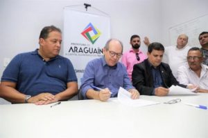 jjn-300x200 Dimas e Gomes assinam contratos de obras para Araguaína que somam mais de R$ 20 milhões
