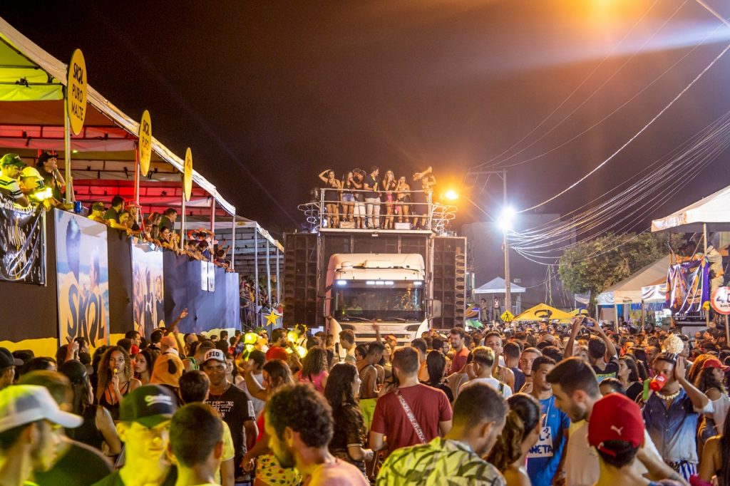quarta-noite-carnaval-de-gurupi-1-1024x682 Gurupi, Cariri, Crixás, Dueré e Aliança comunicam ao MPTO cancelamento das festas de Carnaval