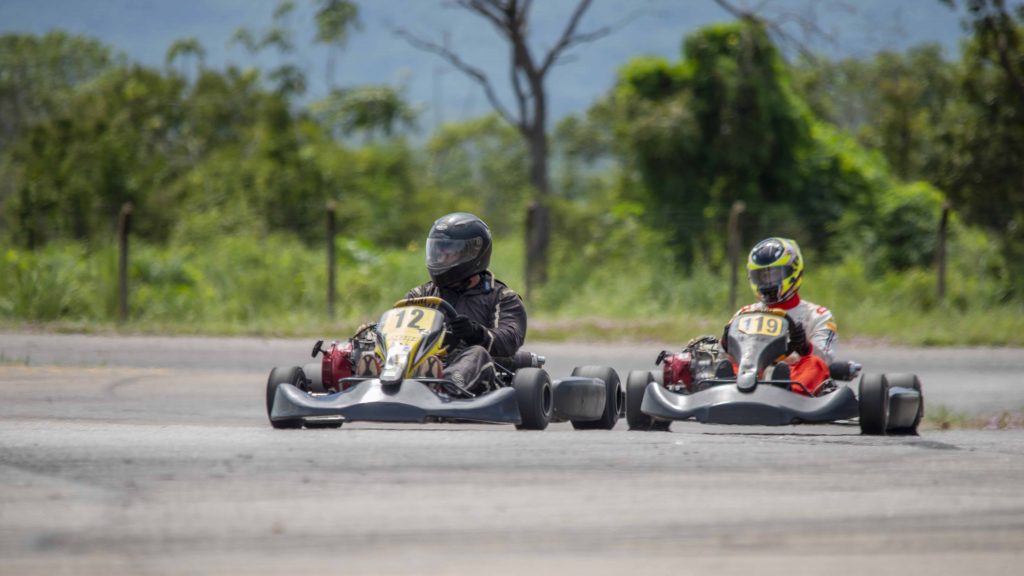 Campeonato-Tocantinese-de-kart-Luciana-Pires-7-1024x576 Inicia o Campeonato Tocantins de Kart e elas mostram que adrenalina corre em suas veias; primeira etapa da competição aconteceu neste sábado, 07