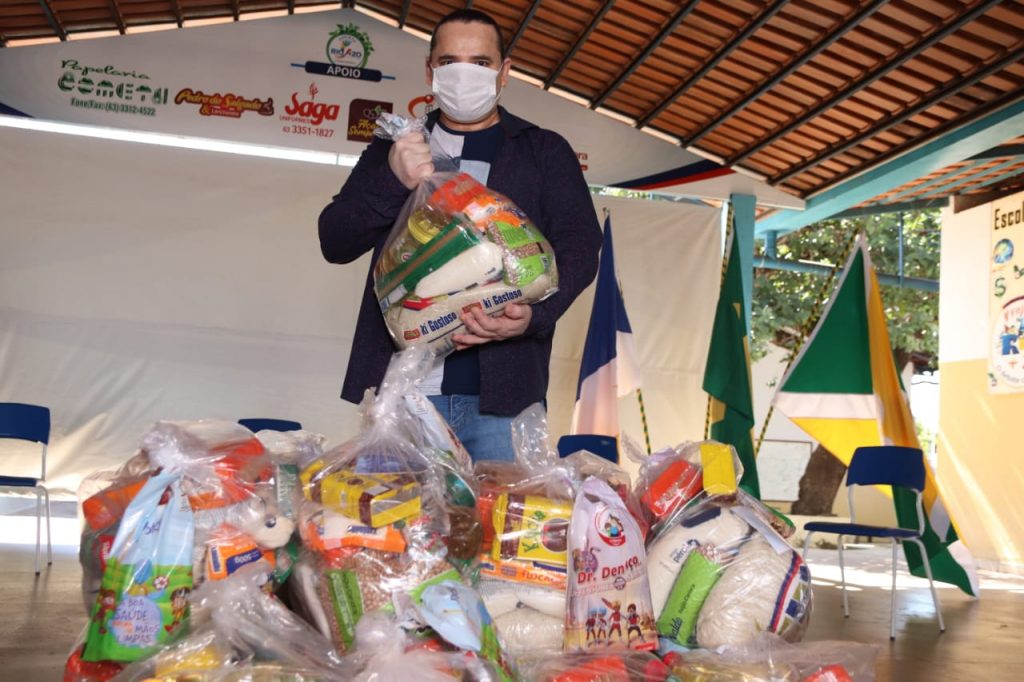 kits-alimentação-e-higiene-Foto-5-1024x682 Kits alimentação e higiene são distribuídos Escolas Estaduais de Gurupi e de outros cinco municípios