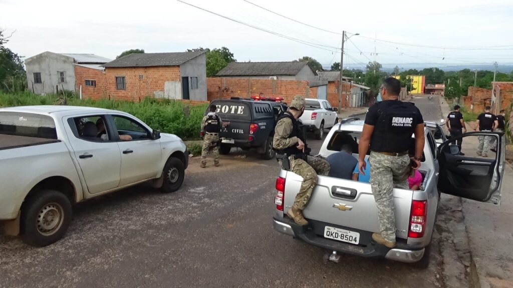 1f2dec83-417d-4aab-b7fc-5af919b5ceac-1024x576 Operação prende grupo criminoso que vendia drogas em Araguaína