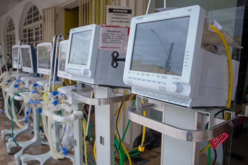 Respiradores-1024x682 Depois de meses, respiradores em desuso na UPA são cedidos ao Hospital Regional de Gurupi
