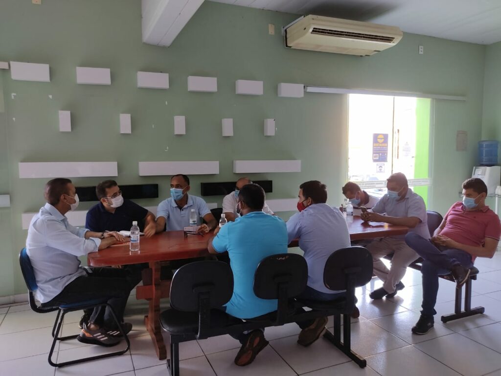 IMG-20210511-WA0052-1024x768 Com ambiente eleitoral aberto, Ataídes Oliveira vai ao Bico do Papagaio apresentar "projeto para o Tocantins"