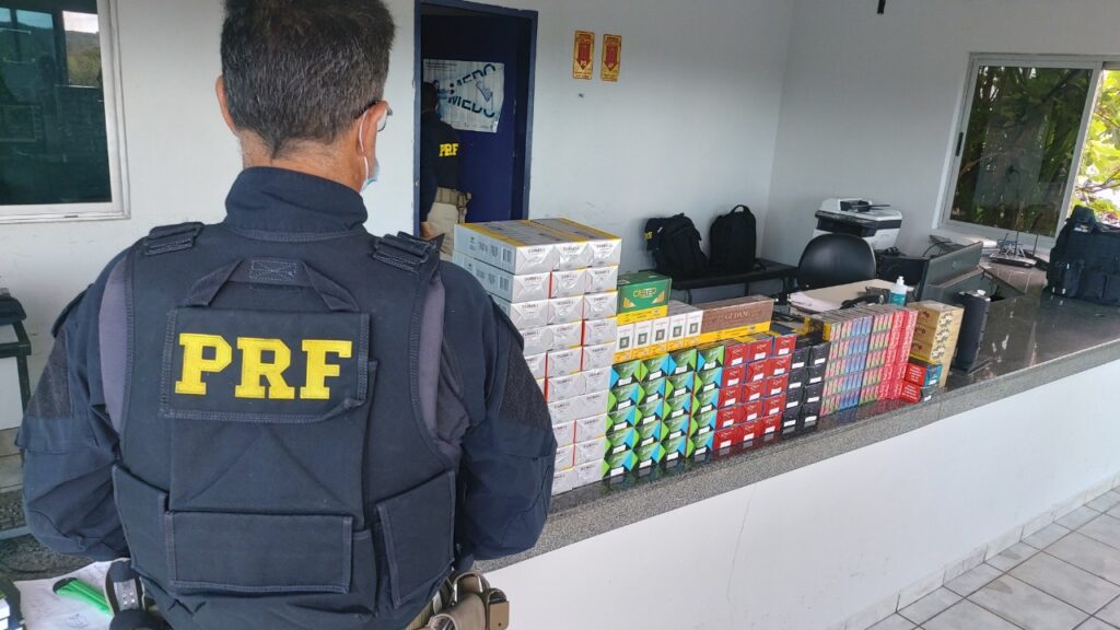 WhatsApp-Image-2021-05-17-at-10.21.11-1024x576 Carga com 870 maços de cigarros transportados ilegalmente é apreendida em Araguaína