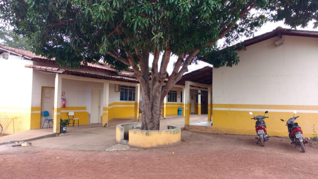 Escola-Municipal-Elizeu-de-Carvalho Gurupi descentraliza vacinação contra a Covid-19 e leva mutirão à comunidade do Setor Industrial