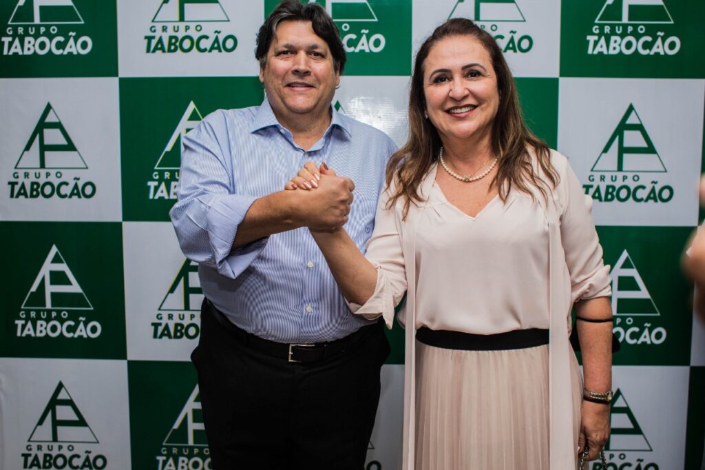 Tabocao-e-katia-1024x682 Em evento para anúncio de novos investimentos para o Tocantins, Edison Tabocão recebe prestígio político