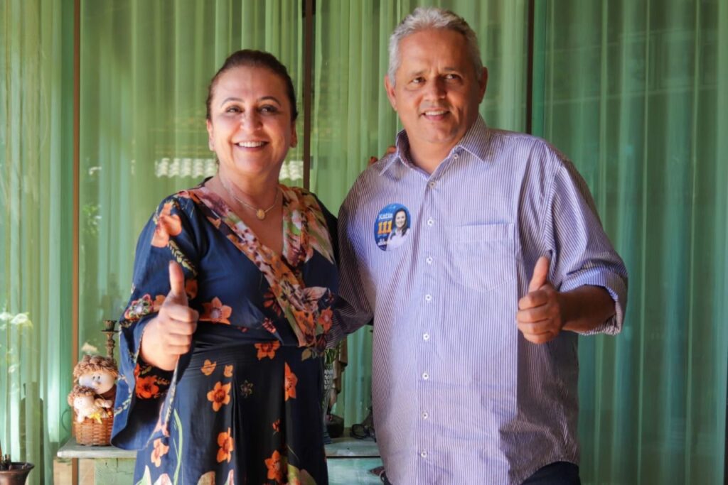 Katia-Abreu-Paulo-Antonia-Pedreira-1024x683 Kátia Abreu recebe apoio de prefeito de Arapoema