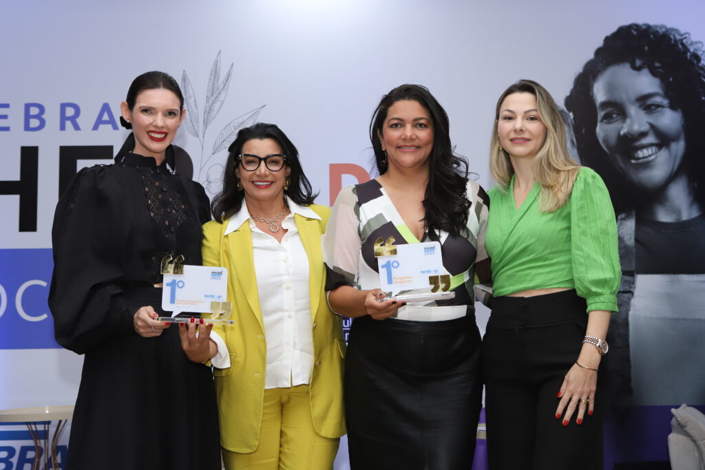 Vencedoras-do-Premio-Sebrae-Mulher-de-Negocios-1-1024x683 Empresárias Kassandra Valduga e  Fernanda Tainã Castro são as vencedoras do Prêmio Sebrae Mulher de Negócios