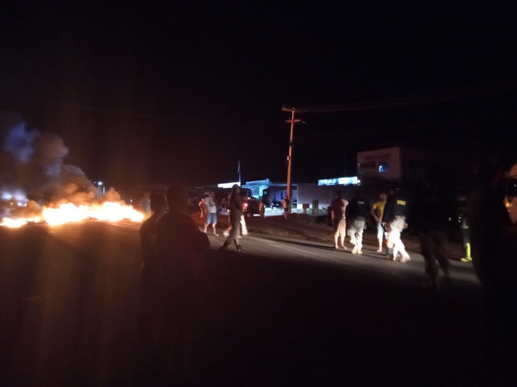WhatsApp-Image-2022-10-31-at-19.39.01-1024x768 Tocantins registra nenhuma estrada bloqueada após três dias de manifestação
