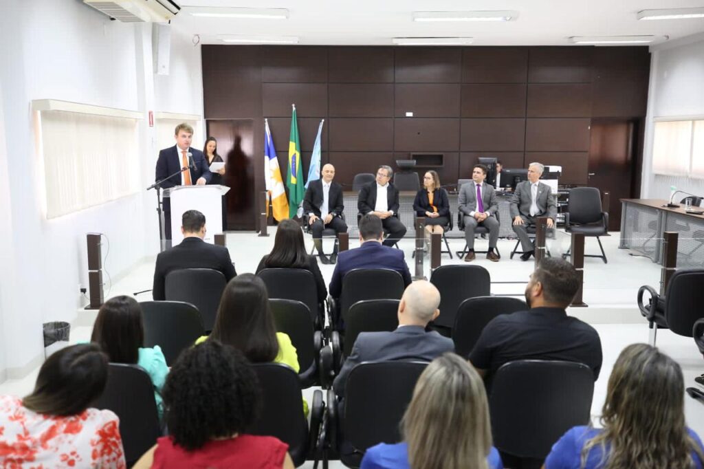 OAB-Vitinho-Palmeiropolis-2-1024x682 OAB defende a necessidade de um Magistrado titular para o Fórum da Comarca de Palmeirópolis