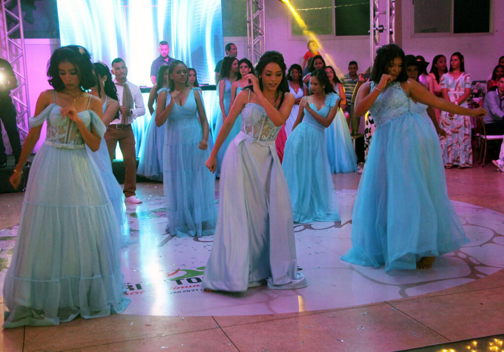 5o-Baile-das-Debutantes-156-1024x715 Prefeitura de Cariri: 5ª edição do Baile das Debutantes realiza do sonho de 17 adolescentes