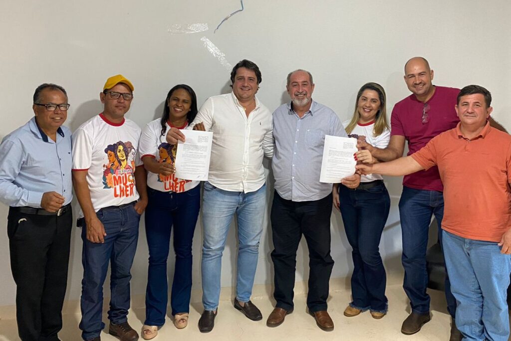 IMG-20230419-WA0111-1024x684 Eduardo Fortes e prefeito de Aliança firmam parceria em benefício da comunidade