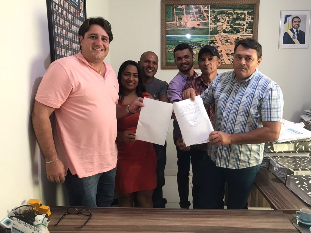 IMG-20230531-WA0156-1024x768 Eduardo Fortes, prefeito de Sucupira e vereadores firmam parceria em prol da comunidade