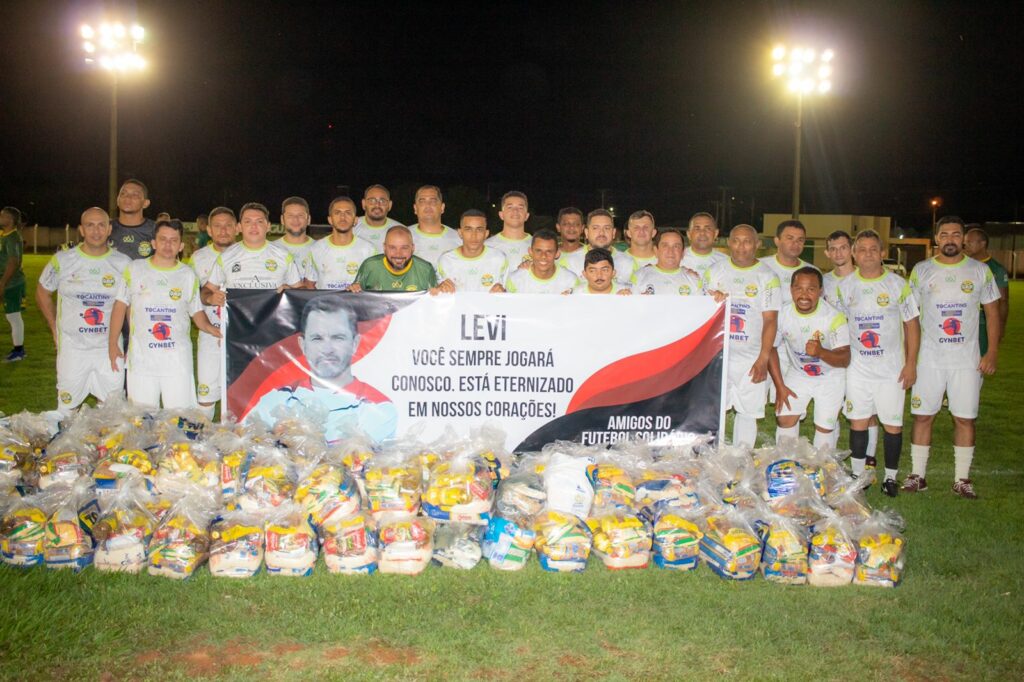 WhatsApp-Image-2021-12-19-at-17.49.47-1024x682 Futebol solidário em Gurupi arrecada 170 cestas básicas para comunidade carente