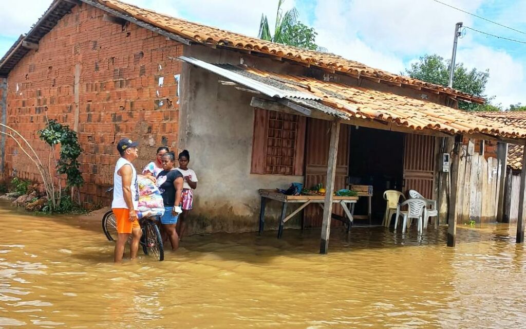 FOTO-5-SAO-MIGUEL-1024x640 Defensoria vai requerer aluguel social para famílias desabrigadas em São Miguel do Tocantins