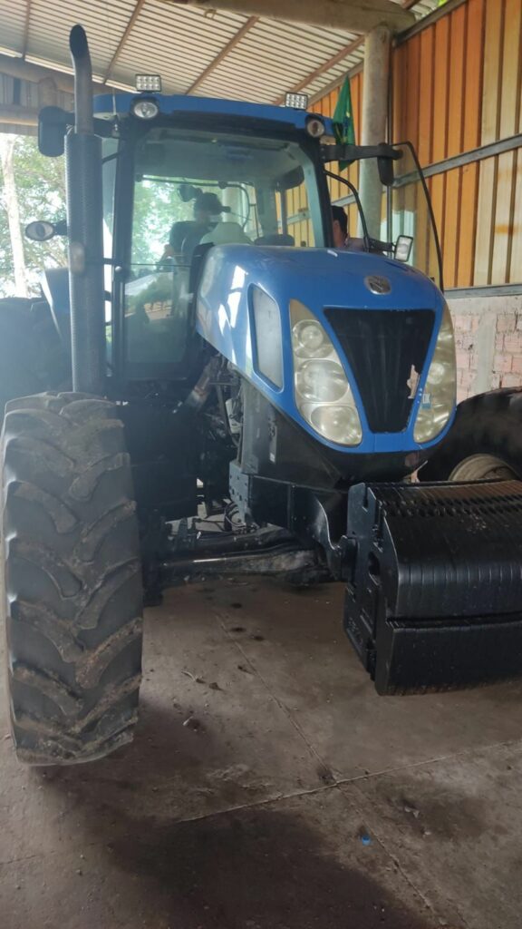 maquinas-agricolas-furtada-576x1024 Máquinas agrícolas furtadas em Palmas e avaliadas em mais de R$ 700 mil reais são recuperadas em Santa Maria do Tocantins