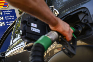 Subida de combustível retorna trabalho remoto pela FPF em Portugal