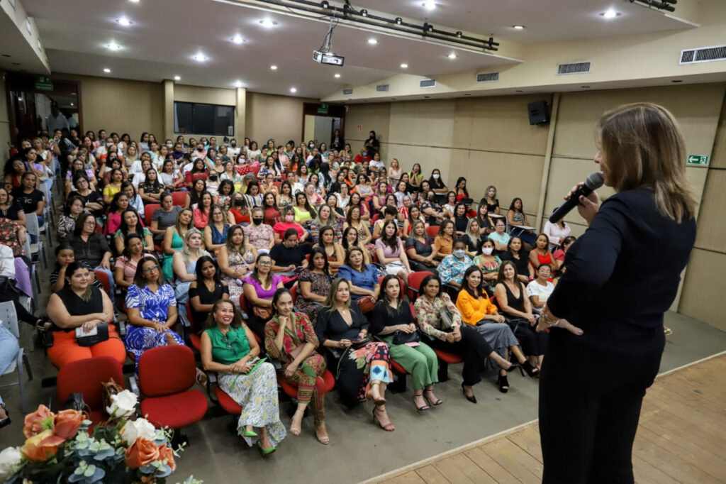 Mulher-que-transforma-2-1024x682 Lançamento do Prêmio Mulher que Transforma deixa marca da força do empreendedorismo feminino em Araguaína
